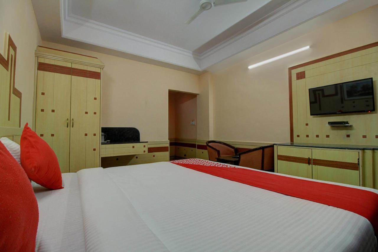 Vaccinated Staff - Collection O 13595 Vt Residency Hotel Bangalore Exterior photo