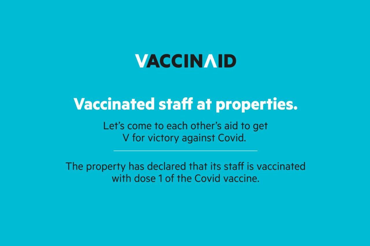 Vaccinated Staff - Collection O 13595 Vt Residency Hotel Bangalore Exterior photo